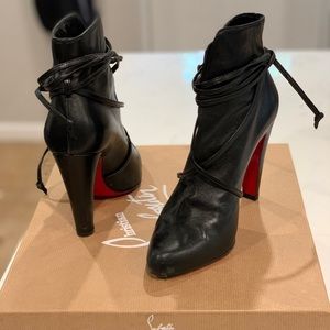 Christian Louboutin  Rain 100 Nappa Shiny Booties